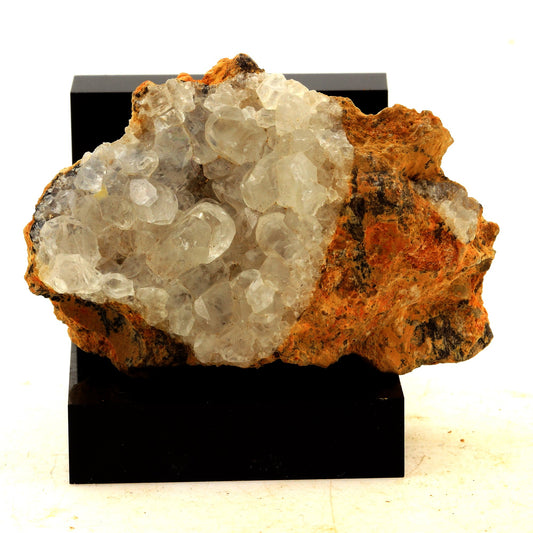 Calcite "Diamant". 274.5 carats. Gave de Pau, Pyrénées-Atlantiques, France