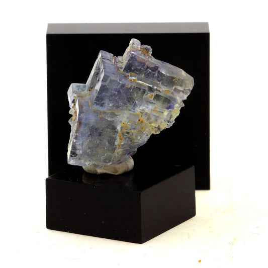 Fluorite. 34.0 carats. La Barre, Puy-de-Dôme, France