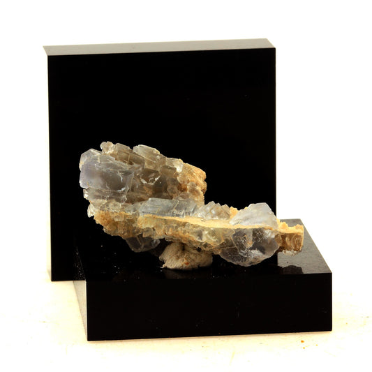 Fluorite. 58.0 carats. La Barre, Puy-de-Dôme, France