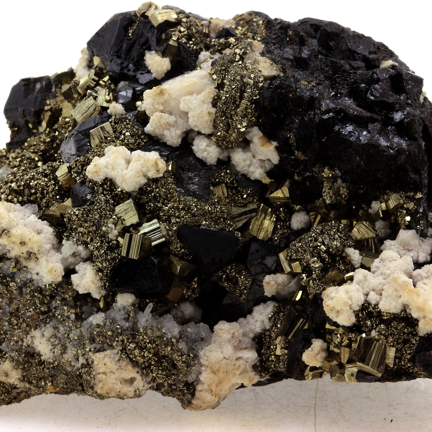 Pyrite + Sphalerite + Dolomite + Calcite + Quartz, 1221.0 carats, Racracancha, Tinyahuarco, Pérou