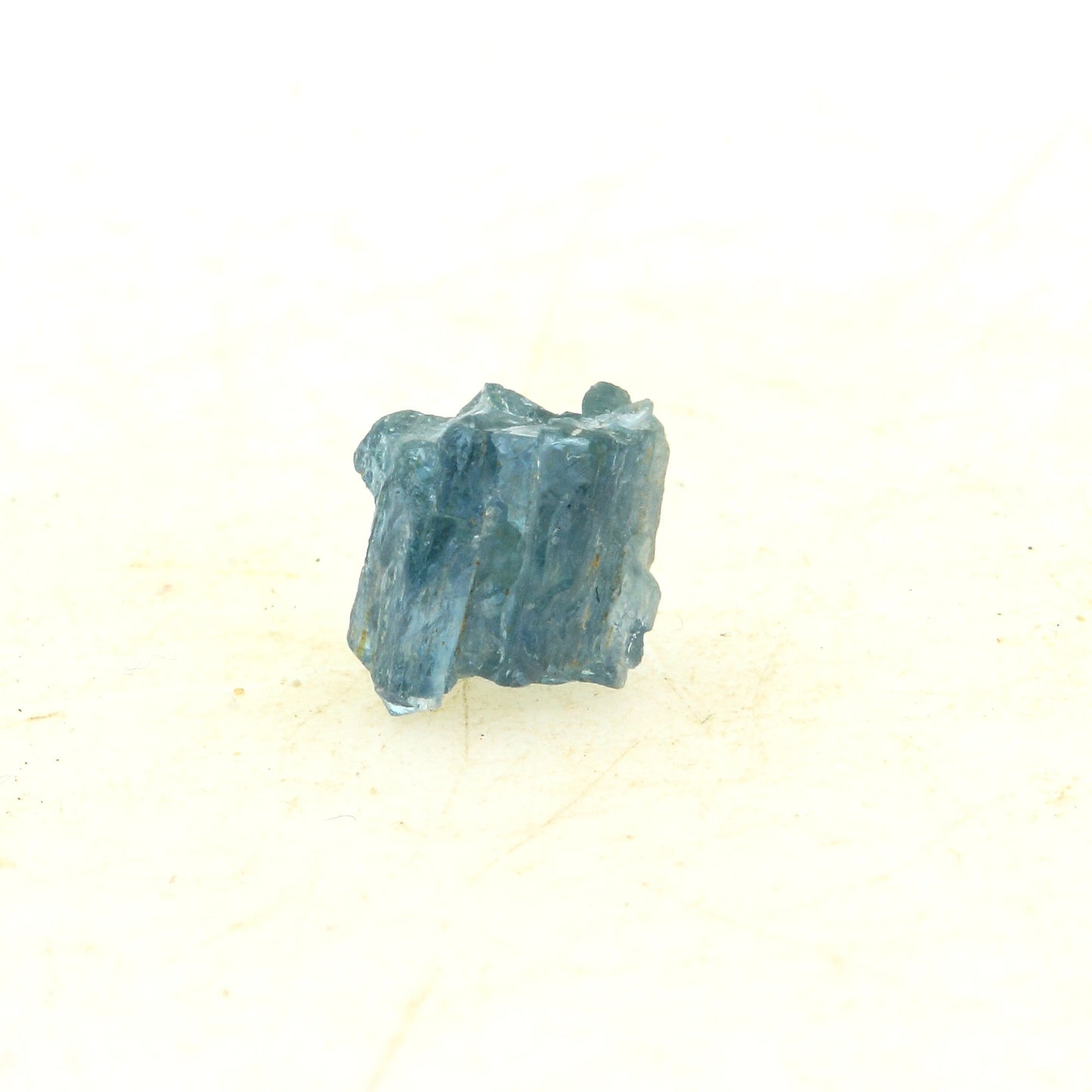 Apatite Bleue. 2.0 carats. Ibity, Antsirabe, Madagascar