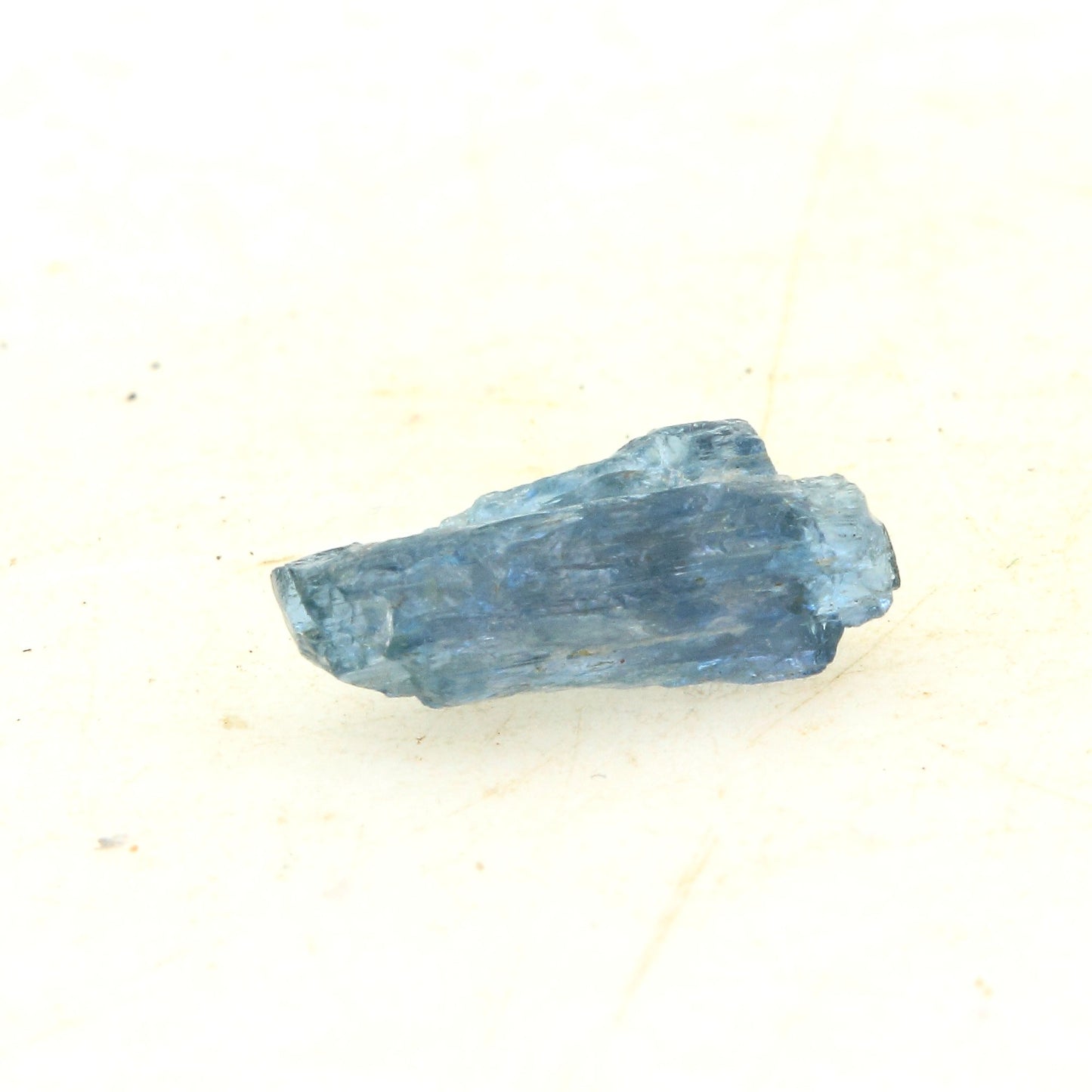 Apatite Bleue. 2.0 carats. Ibity, Antsirabe, Madagascar