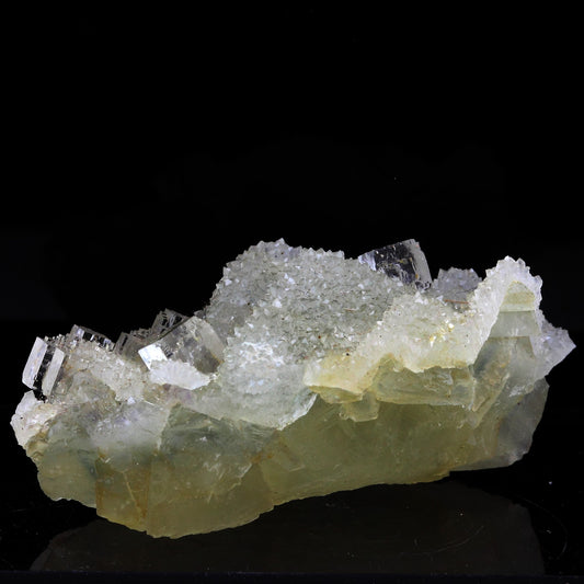Fluorite + Quartz. 263.0 carats. Fontsante Mine, Var, France