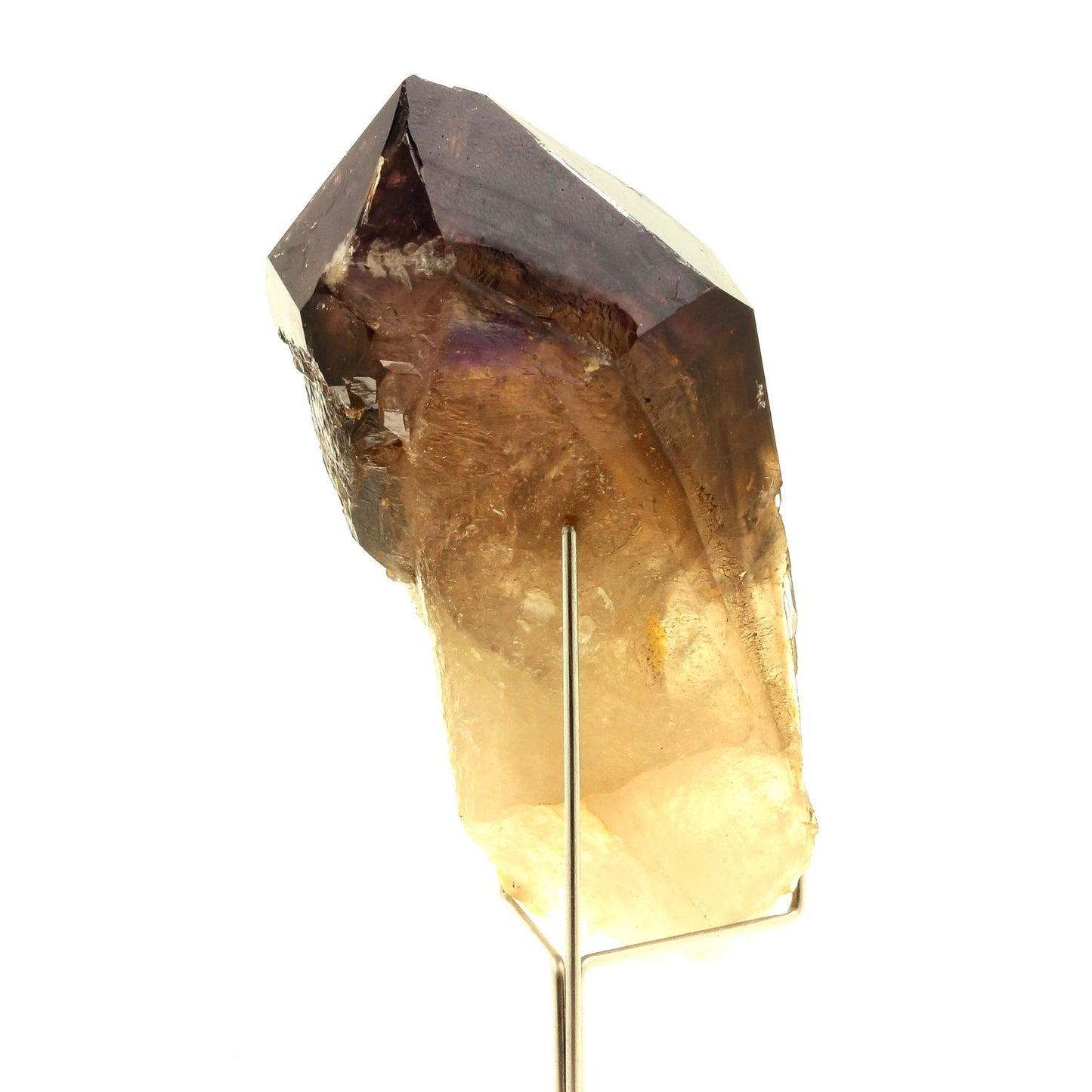 Quartz Améthyste. 901.5 carats. Mahaiza, Antsirabe, Madagascar