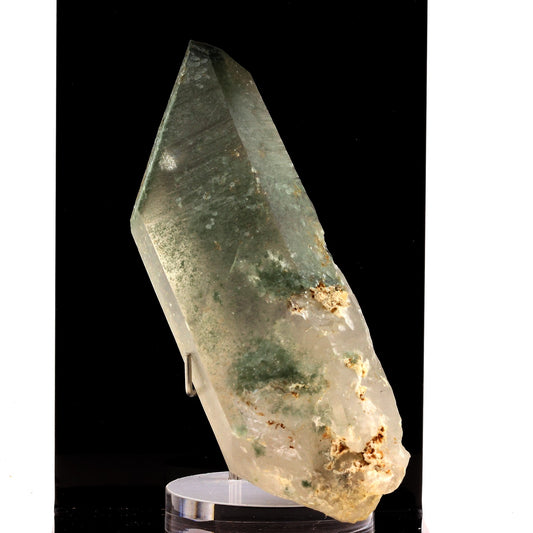 Quartz + Chlorite. 1250.0 carats. Les Rousses, Vaujany, Isère, France