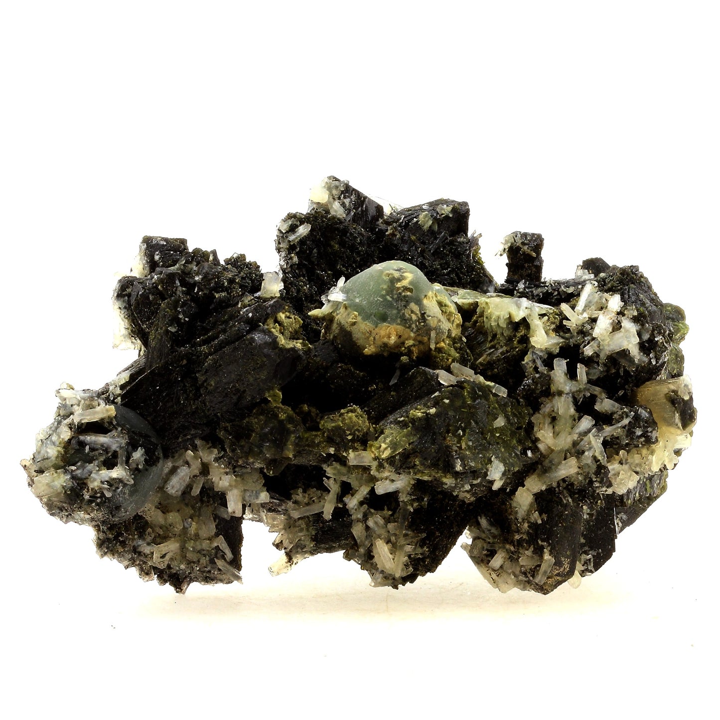 Epidote, Prehnite, Stilbite. 2440.0 carats. Bendougou, Kayes, Mali