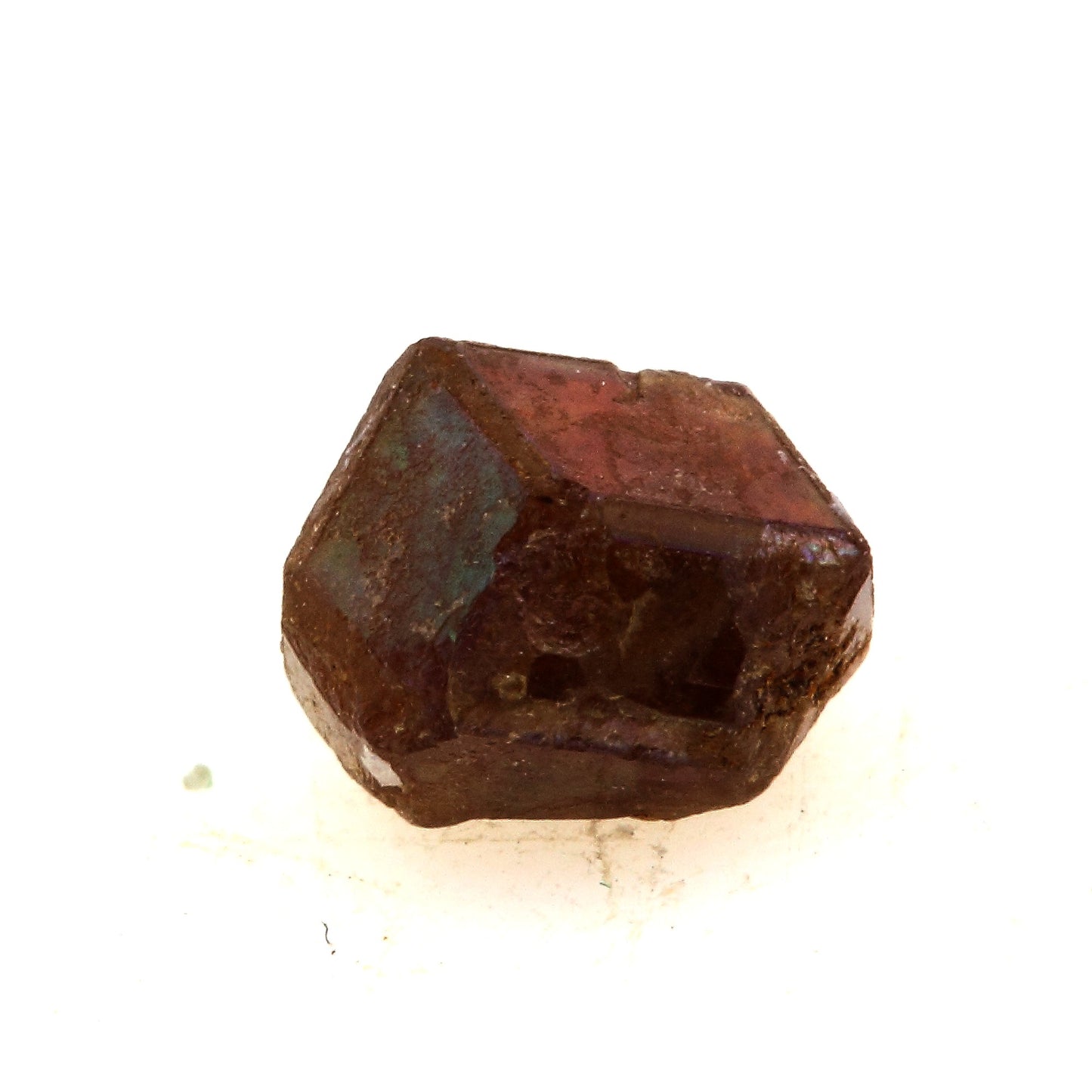 Grenat Andradite. 0.62 carats. Kohse mine, Nara Prefecture, Japon