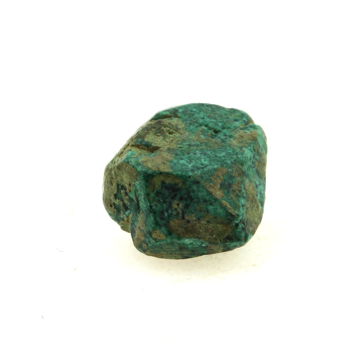 Cuprite + Malachite. 7.85 carats. Chessy-les-Mines, France