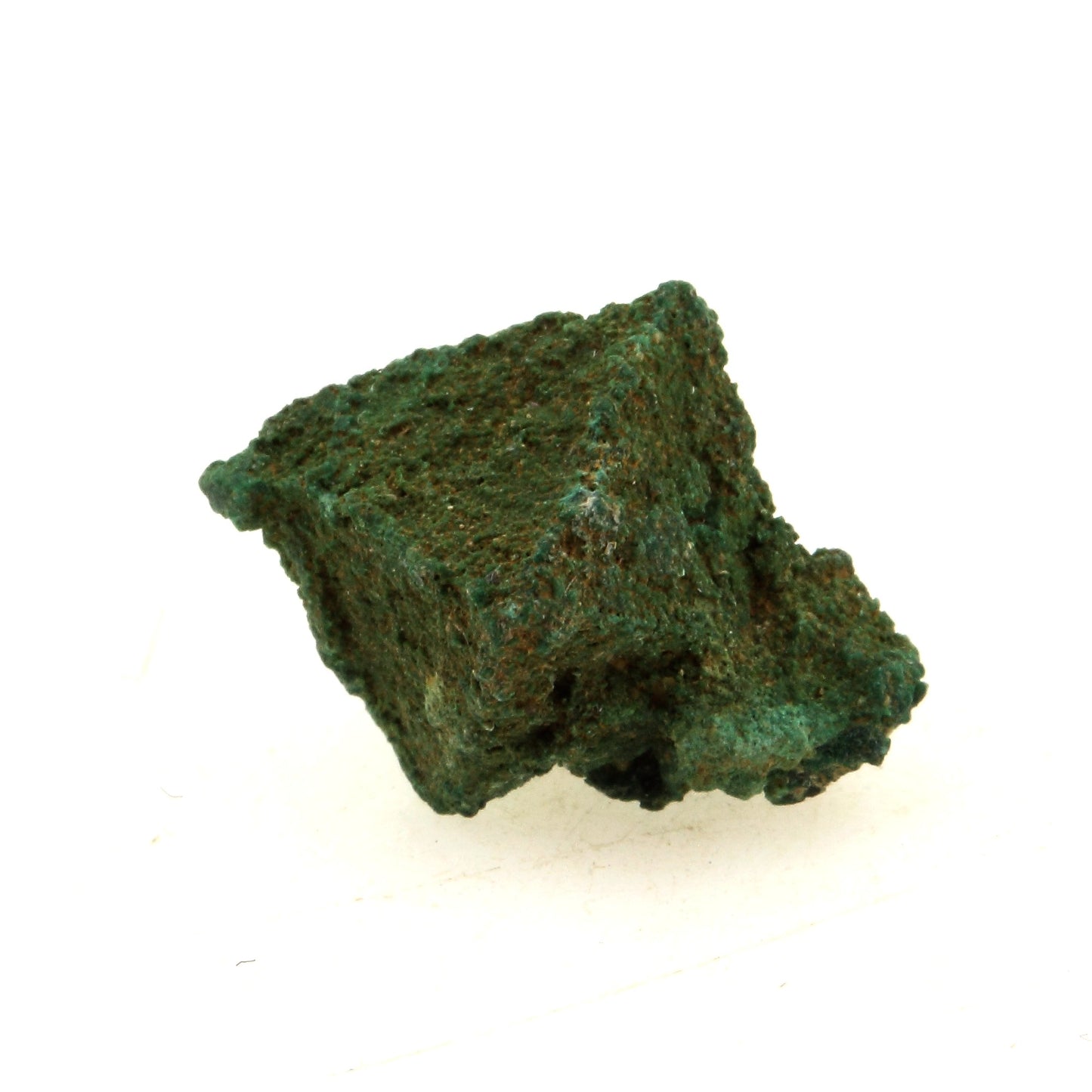 Cuprite + Malachite. 5.35 carats. Chessy-les-Mines, France