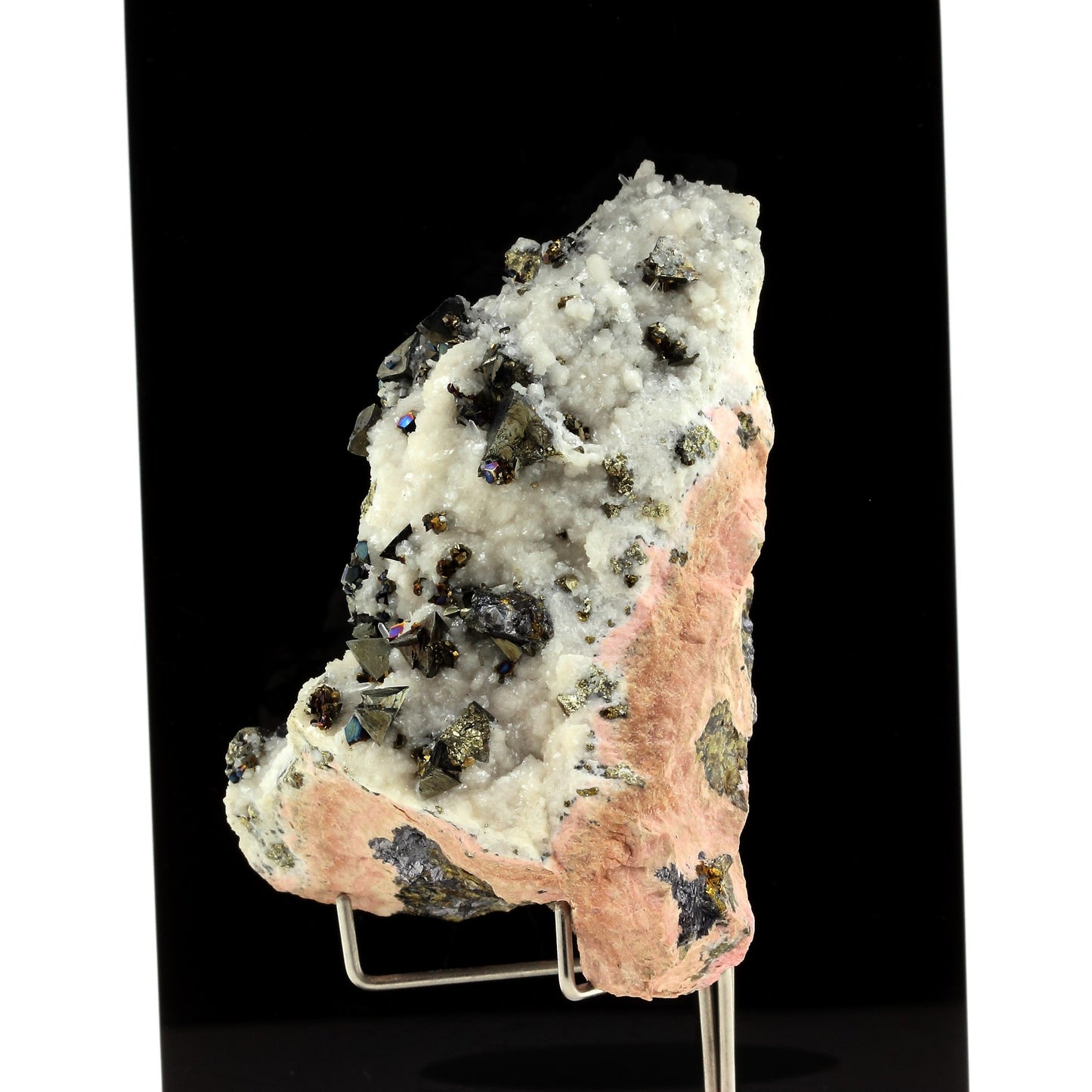 Tetrahedrite + Dolomite. 2041.5 carats. Cavnic Mine, Maramure, Roumanie