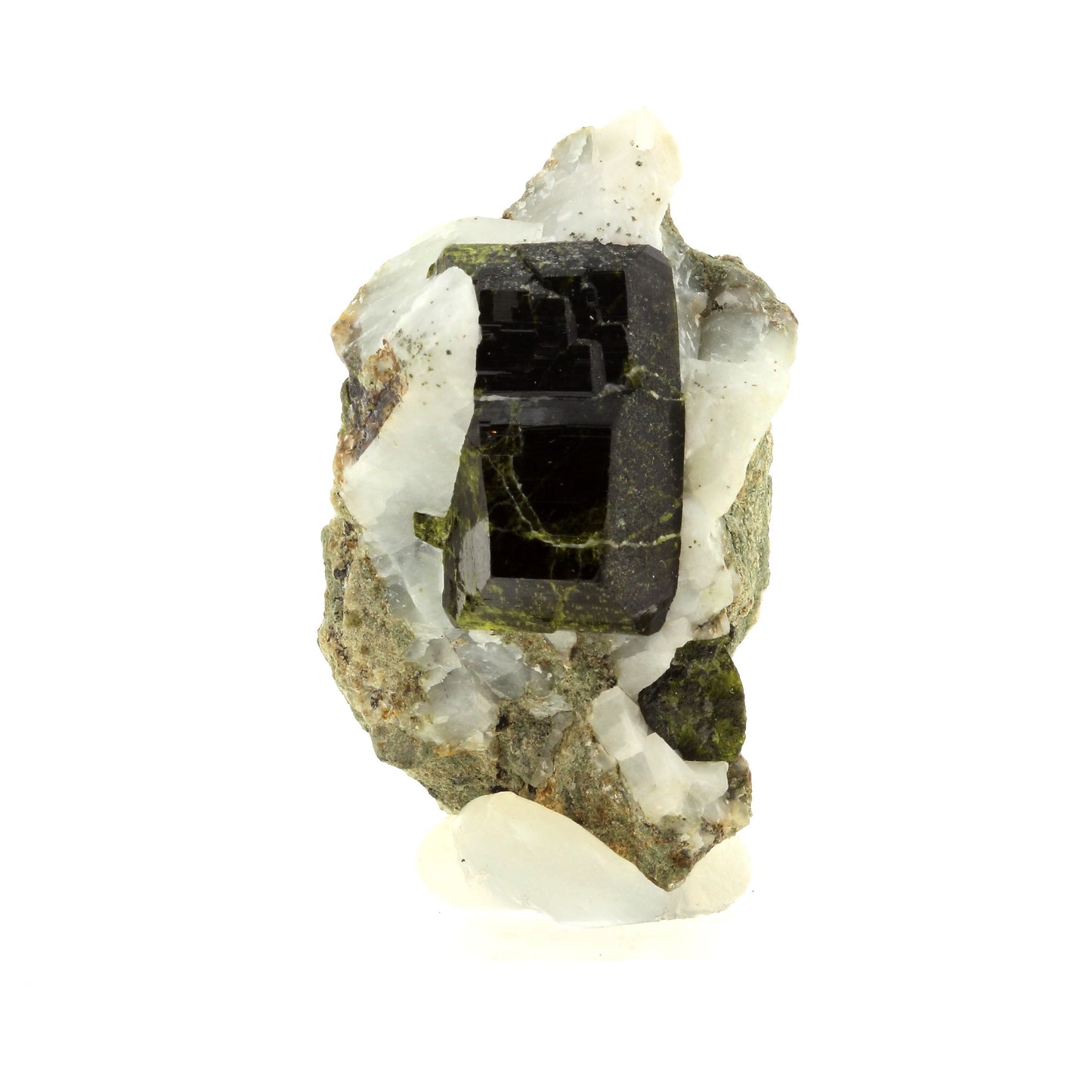 Epidote. 278.5 carats. Pakistan