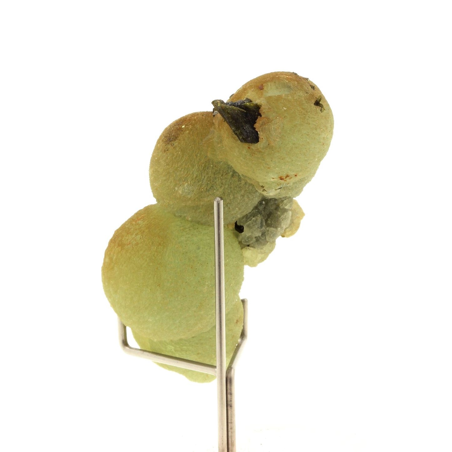 Prehnite + Epidote. 307.5 carats. Bendougou, Kayes, Mali