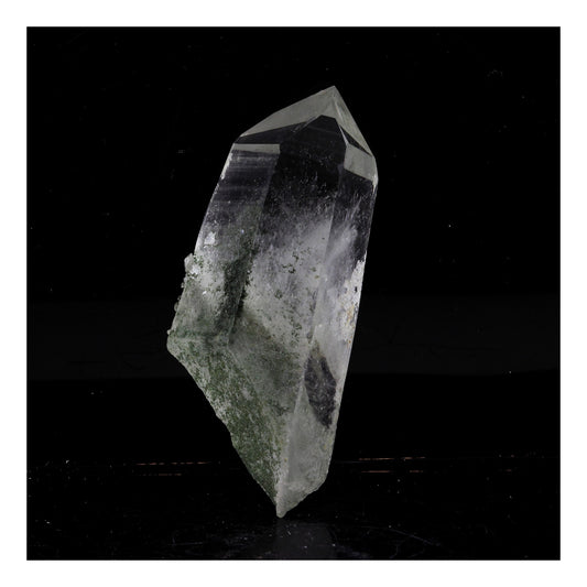 Quartz + Chlorite. 96.0 carats. Les Deux Alpes, France