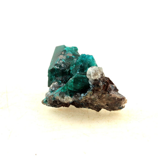 Dioptase. 24.5 carats. Pimbi hill, Mindouli, Congo