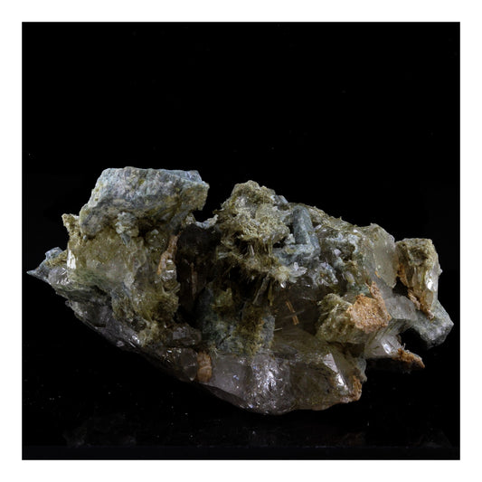 Quartz + Epidote. 392.55 carats. Aiguilles de l'Argentière, Savoie, France