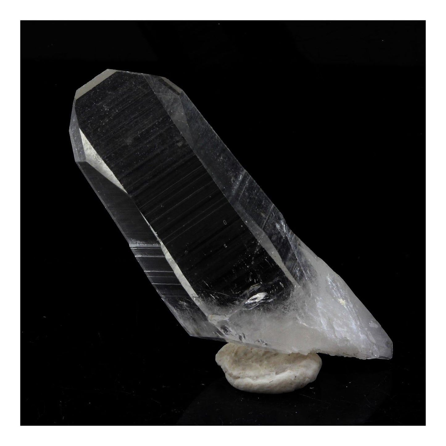 Quartz mineral. 41.11 carats La Gardette Mine, Bourg d'Oisans, Isère, France