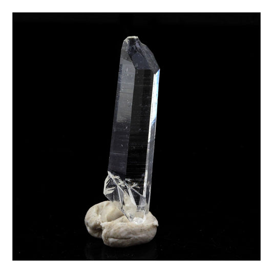 Quartz mineral. 5.48 carats. La Gardette Mine, Bourg d'Oisans, Isère, France