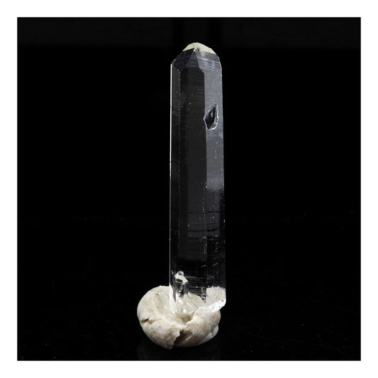 Quartz mineral. 5.55 carats. La Gardette Mine, Bourg d'Oisans, Isère, France