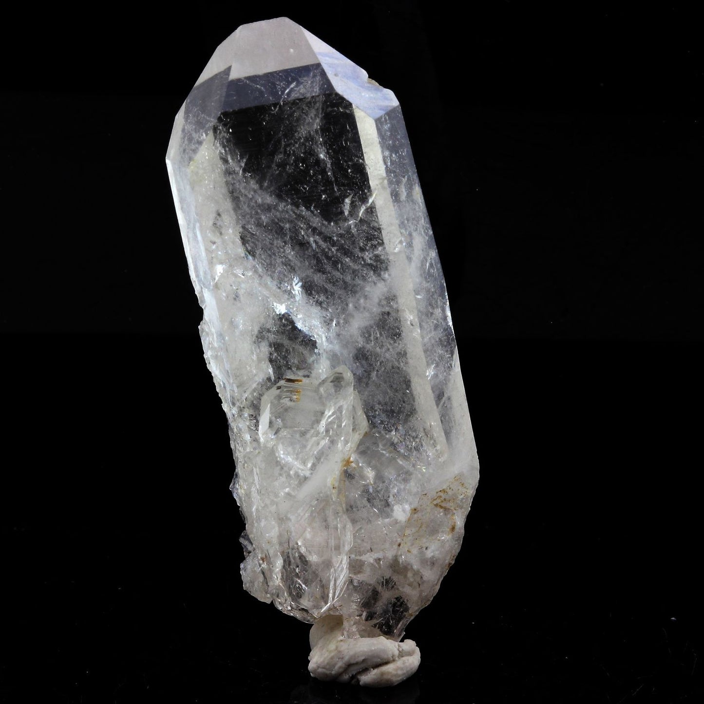 Quartz mineral. 105.50 carats. La Gardette Mine, Bourg d'Oisans, Isère, France