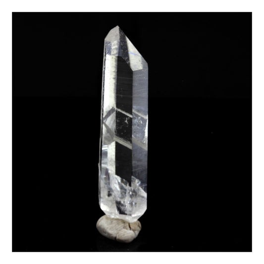 Quartz biterminé mineral. 23.30 carats. La Gardette Mine, Bourg d'Oisans, Isère, France