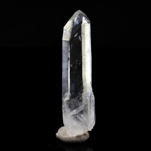 Quartz mineral. 29.94 carats. La Gardette Mine, Bourg d'Oisans, Isère, France