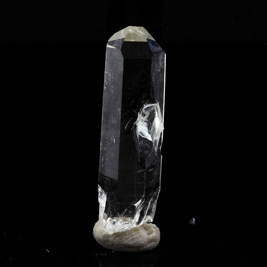 Quartz mineral. 13.84 carats. La Gardette Mine, Bourg d'Oisans, Isère, France