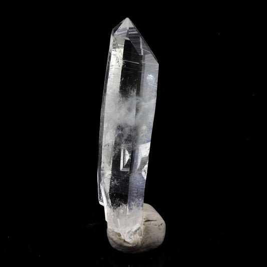 Quartz mineral. 7.87 carats. La Gardette Mine, Bourg d'Oisans, Isère, France