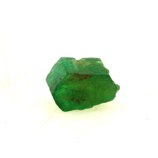 Emeraude. 0.72 cts. En provenance de Mingora emerald deposit, Swat District, Khyber Pakhtunkhwa Province, Pakistan