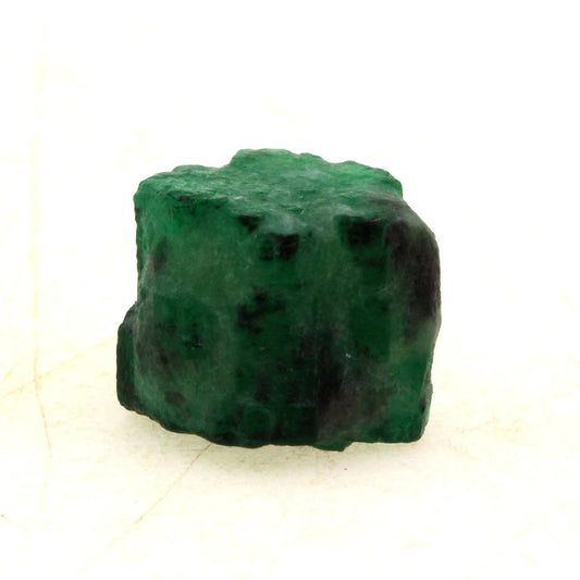 Emeraude. 2.51 cts. En provenance de Mingora emerald deposit, Swat District, Khyber Pakhtunkhwa Province, Pakistan