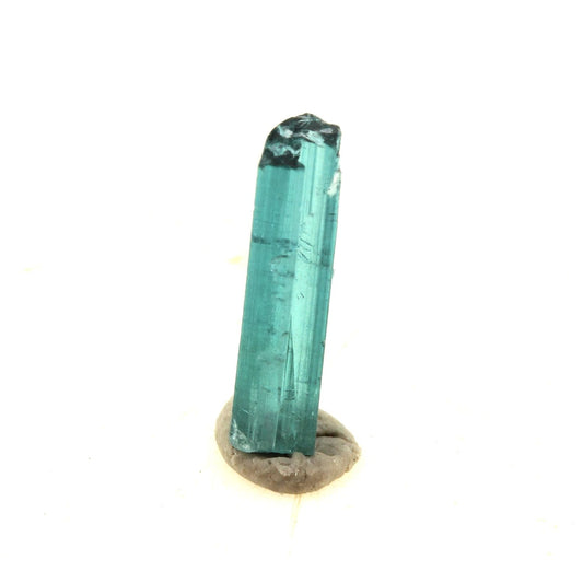 Tourmaline Indicolite. 1.44 carats. En provenance de Dara-e-Pech pegmatite field, Dara-e-Pech District, Kunar, Afghanistan