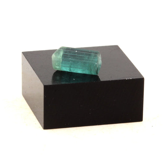 Tourmaline Indicolite. 1.81carats. En provenance de Dara-e-Pech pegmatite field, Dara-e-Pech District, Kunar, Afghanistan