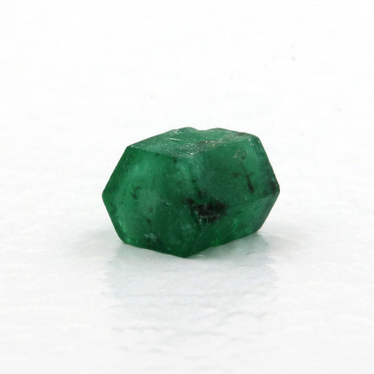 Emeraude. 1.38 cts. En provenance de Mingora emerald deposit, Swat District, Khyber Pakhtunkhwa Province, Pakistan