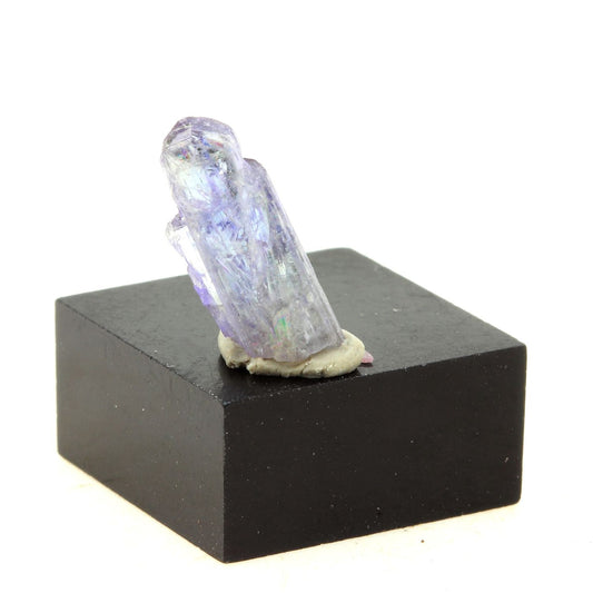 Tanzanite. 3.85 carats. En provenance de Merelani Hills (Mererani), Lelatema Mts, Arusha, Tanzanie