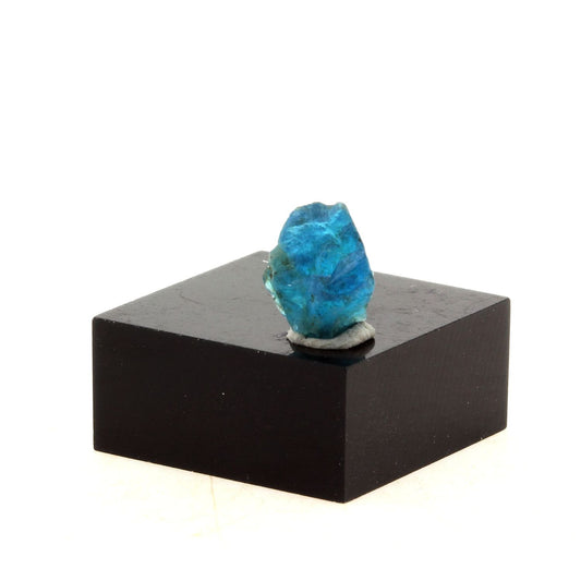 Apatite bleu neon. 1.88 carats. Betroka, Anosy, Madagascar