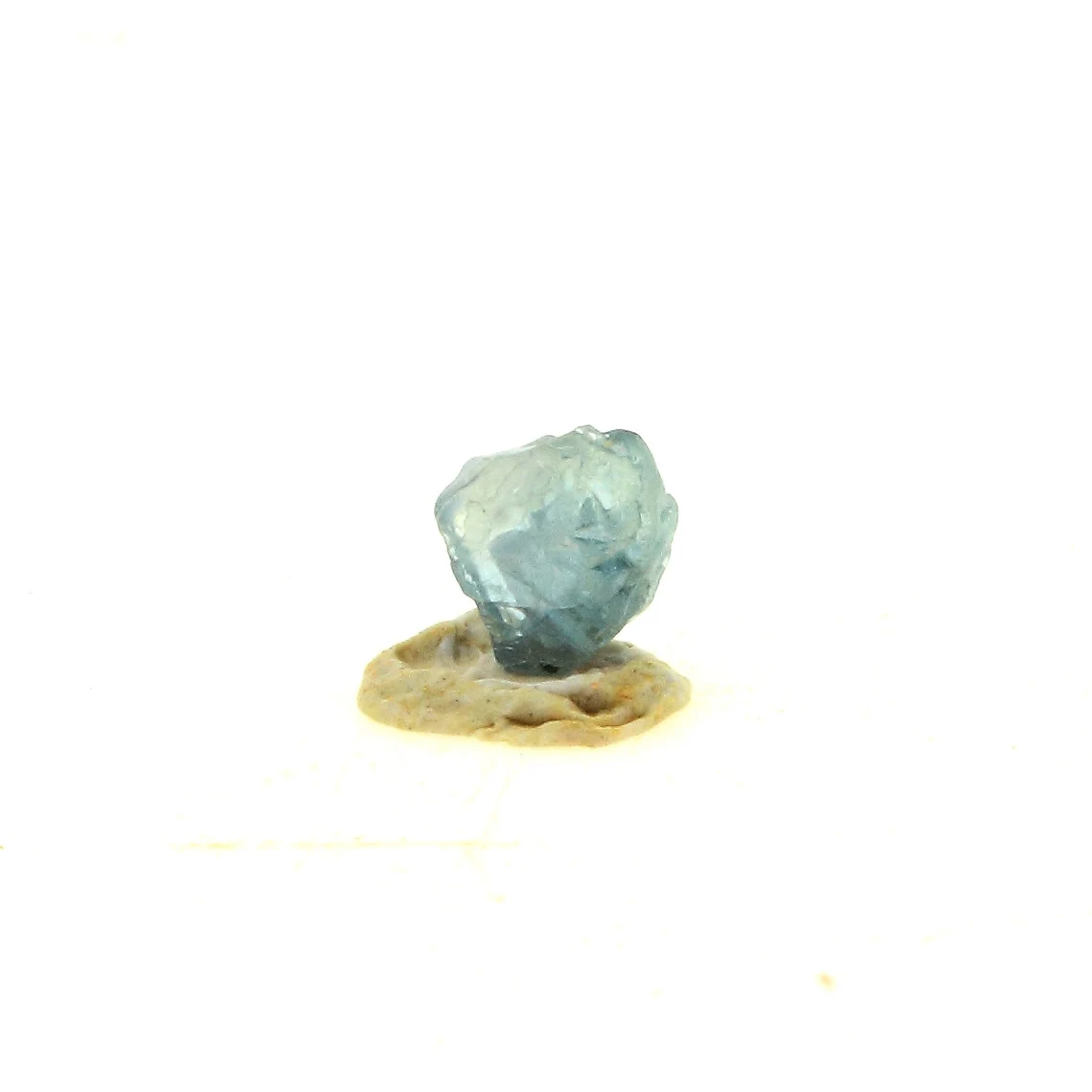 Alexandrite en provenance de Lake Manyara, Arusha Region, Tanzanie