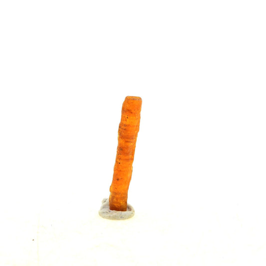 Cyanite orange. 1.92 carats. Sangulungulu Hill, Loliondo, Tanzanie