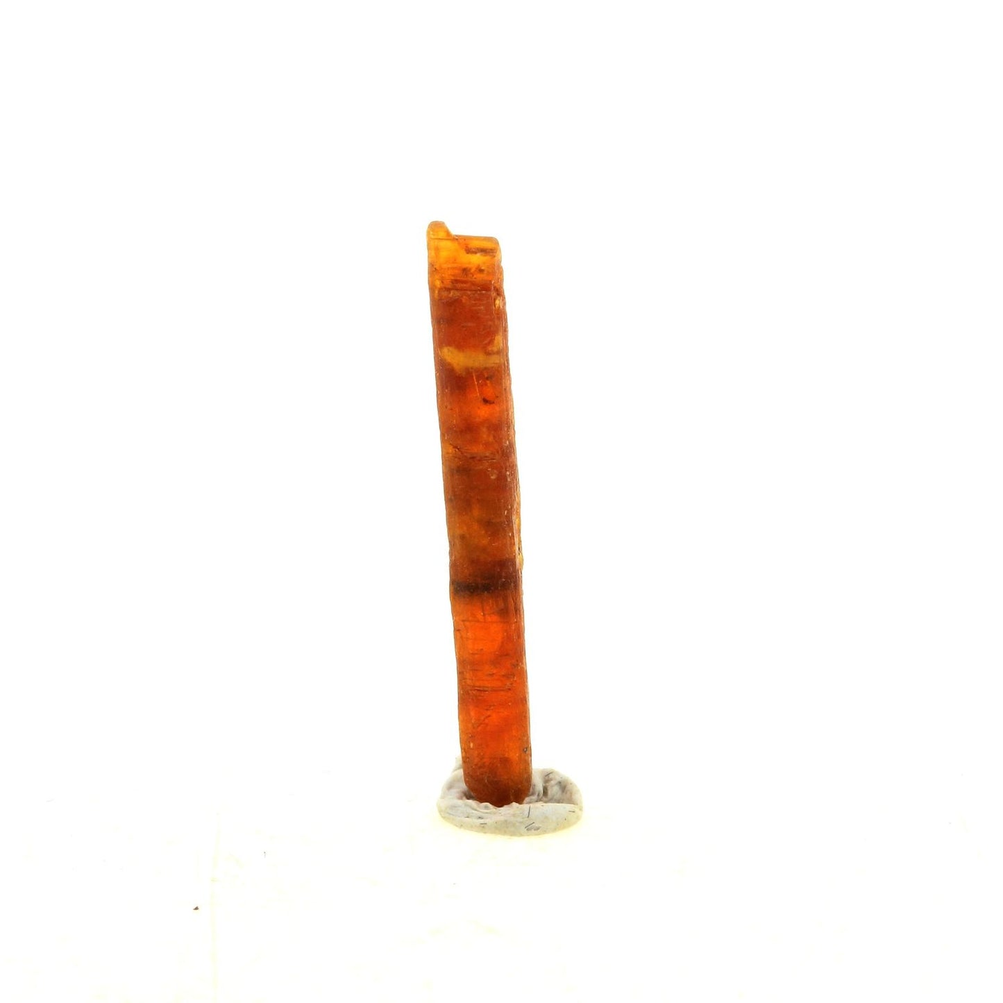 Cyanite orange. 3.09 carats. Sangulungulu Hill, Loliondo, Tanzanie
