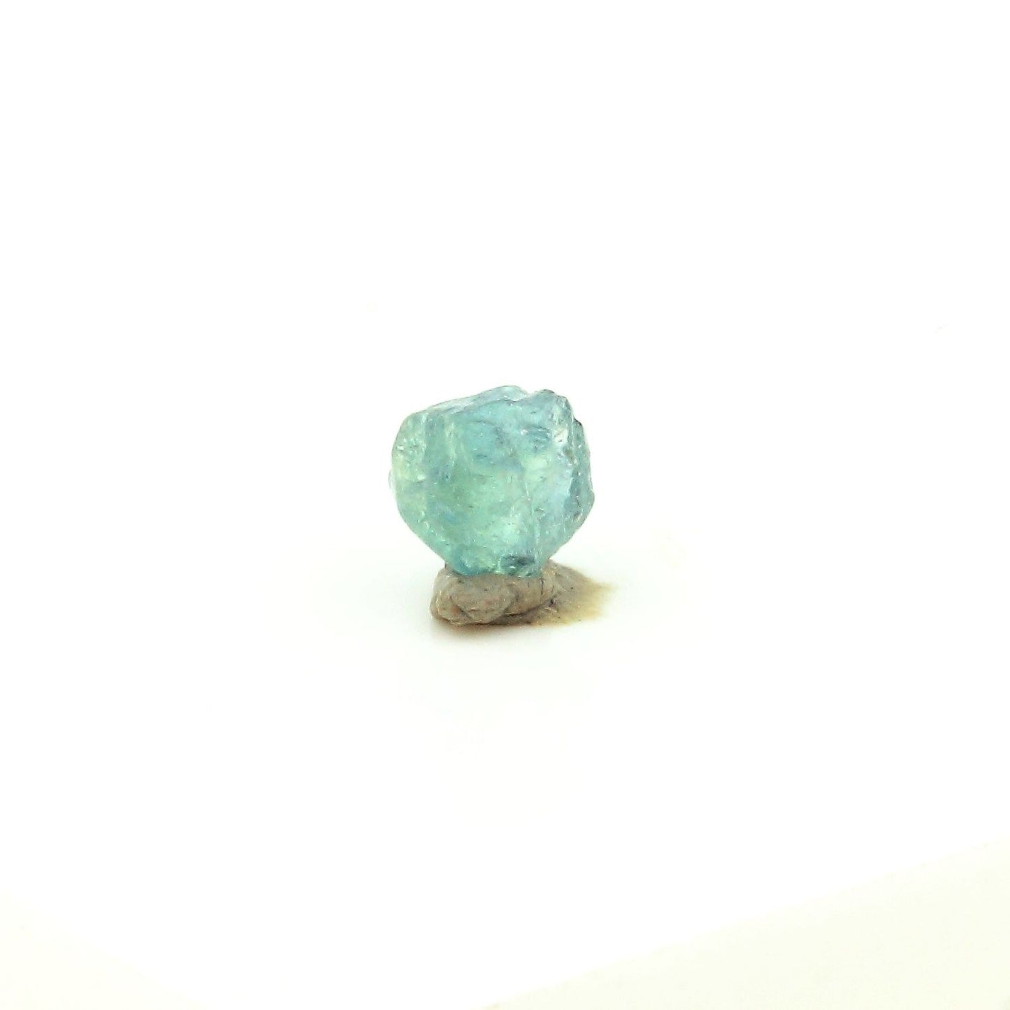 Alexandrite en provenance de Lake Manyara, Arusha Region, Tanzanie