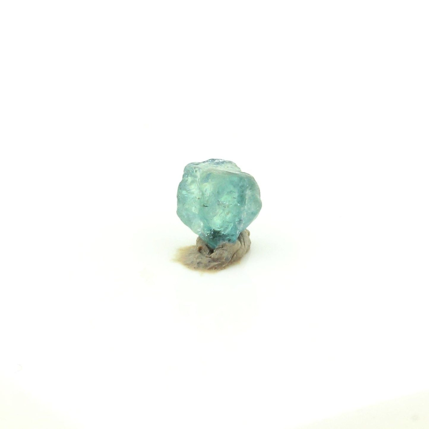 Alexandrite en provenance de Lake Manyara, Arusha Region, Tanzanie